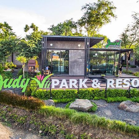 Buriram Judy Park & Resort エクステリア 写真