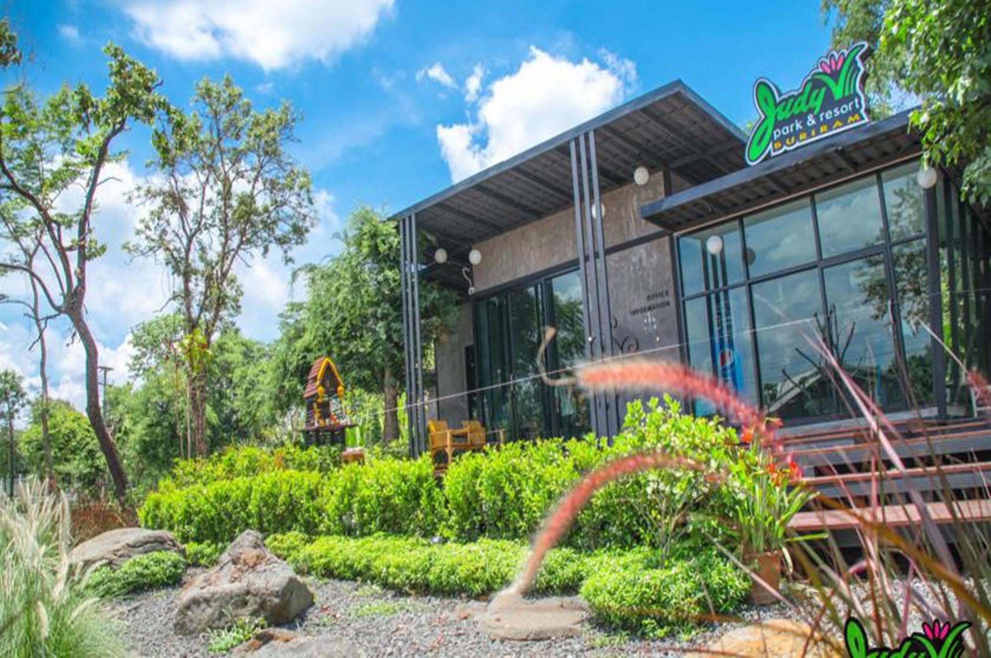 Buriram Judy Park & Resort エクステリア 写真