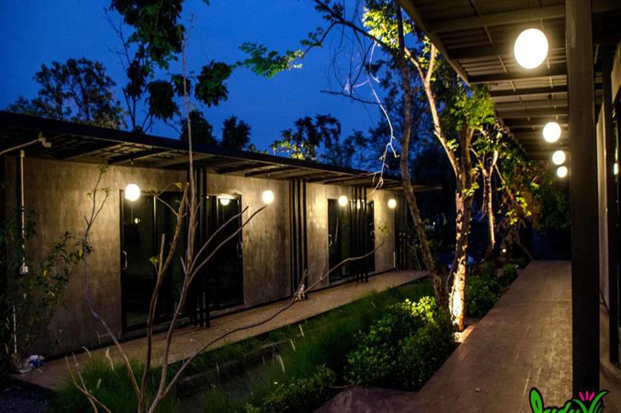 Buriram Judy Park & Resort エクステリア 写真